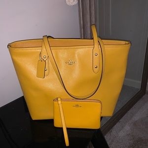 Coach Mustard Tote and Matching Wristlet